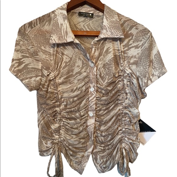 Paperoc Sheer Button Down Rouched Top - Picture 9 of 13